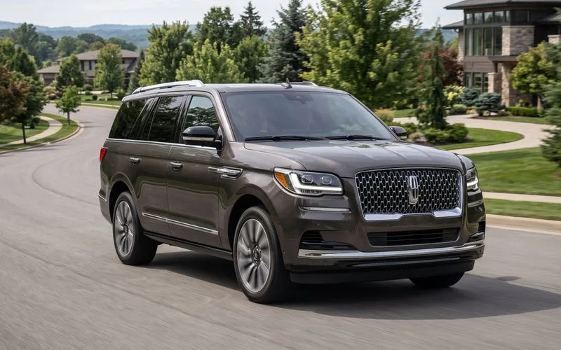 2026 Lincoln Navigator