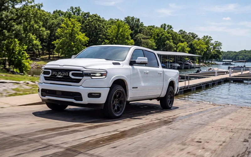 2026 Ram 1500 REV